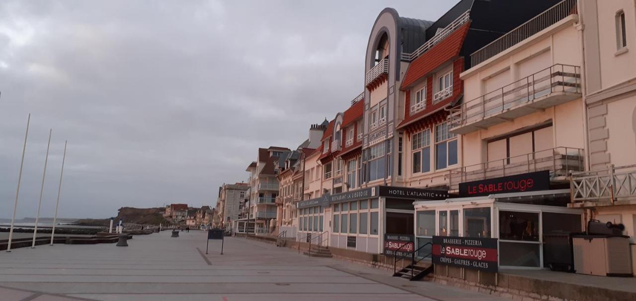 Studio 30 M2 Refait A Neuf Idealement Situe Centre Ville Et Plage Wimereux Exterior foto